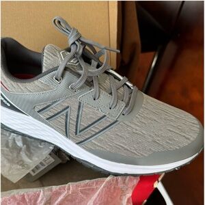 NWT New Balance Men golf shoes